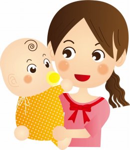 赤ちゃんを肩にかついだ母親